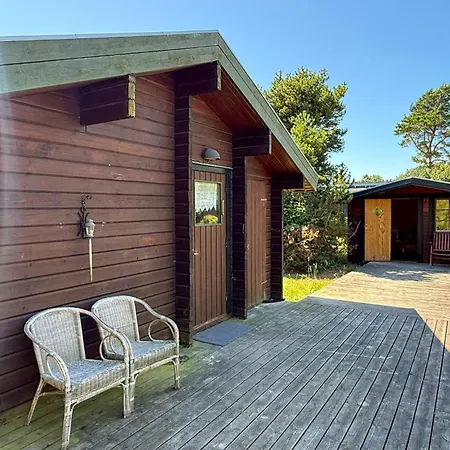 Дом отдыха 2 Bedroom Lovely In