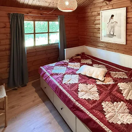 2 Bedroom Lovely In Дом отдыха *